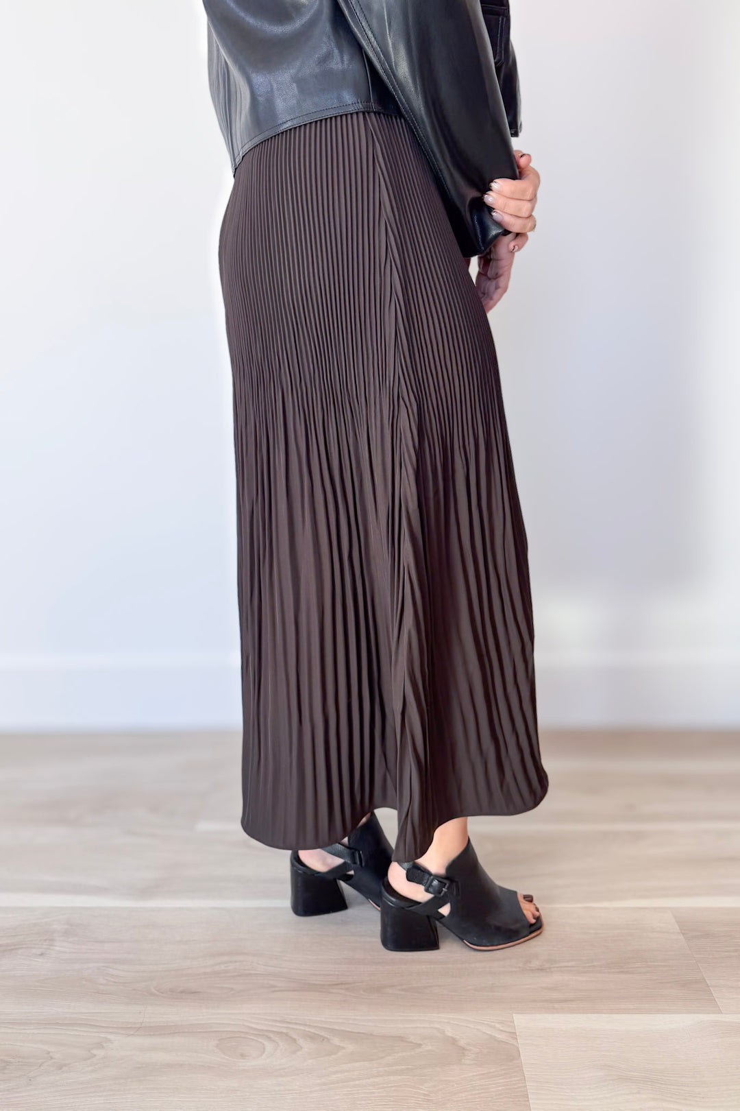 Champagne Chic Skirt