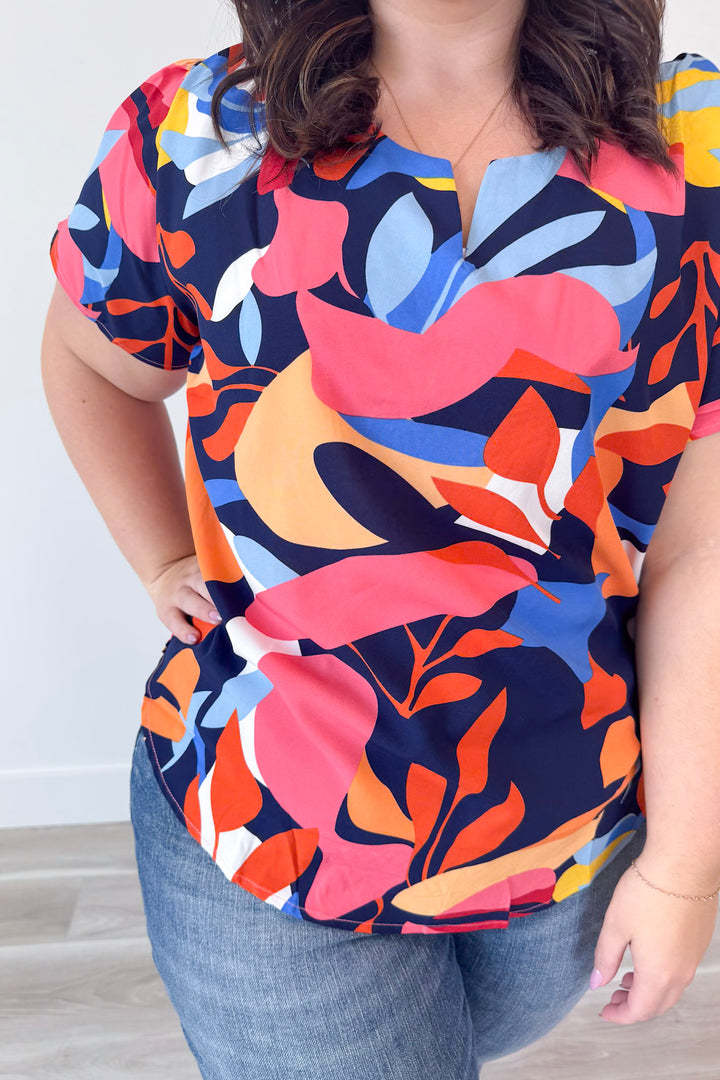 Kind Eyes Top Curvy