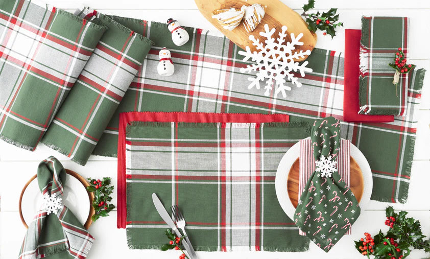 Deck the Halls Plaid Placemat