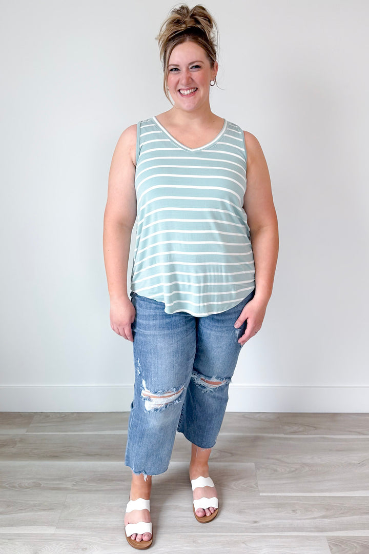 Sunshine Splendor Tank Curvy