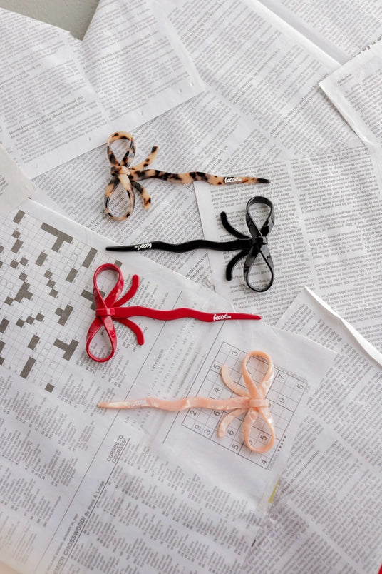 Kaxi Bow French Pins