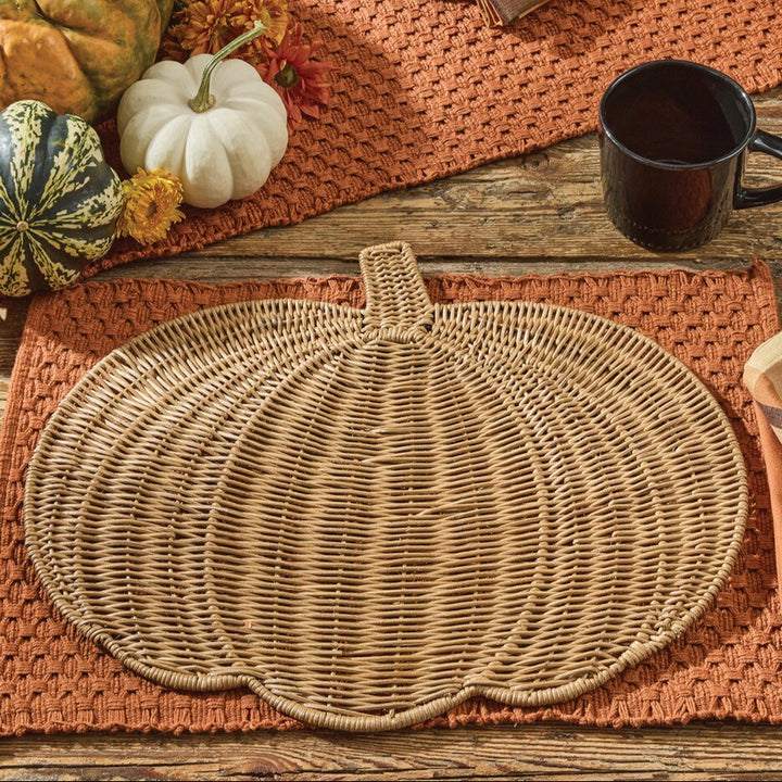 Rattan Pumpkin Charger