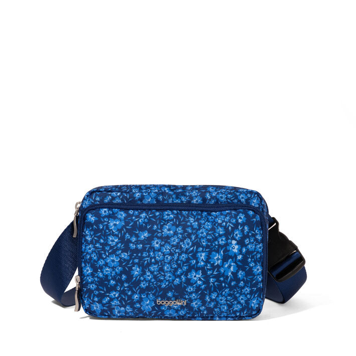 Baggallini Modern Belt Bag