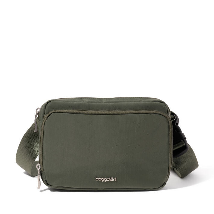 Baggallini Modern Belt Bag