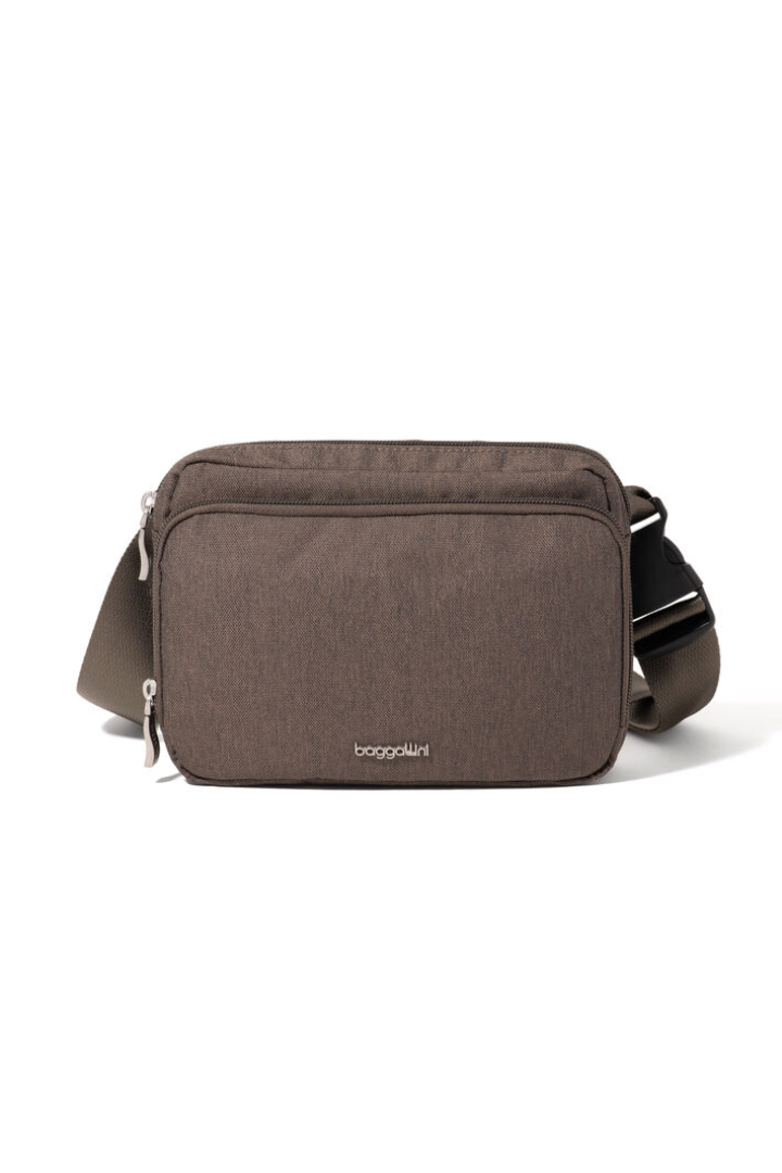 Baggallini Modern Belt Bag