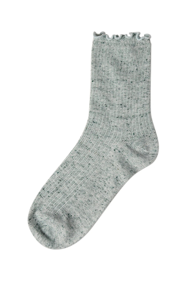 Vintage Ribbed Lettuce Edge Crew Socks