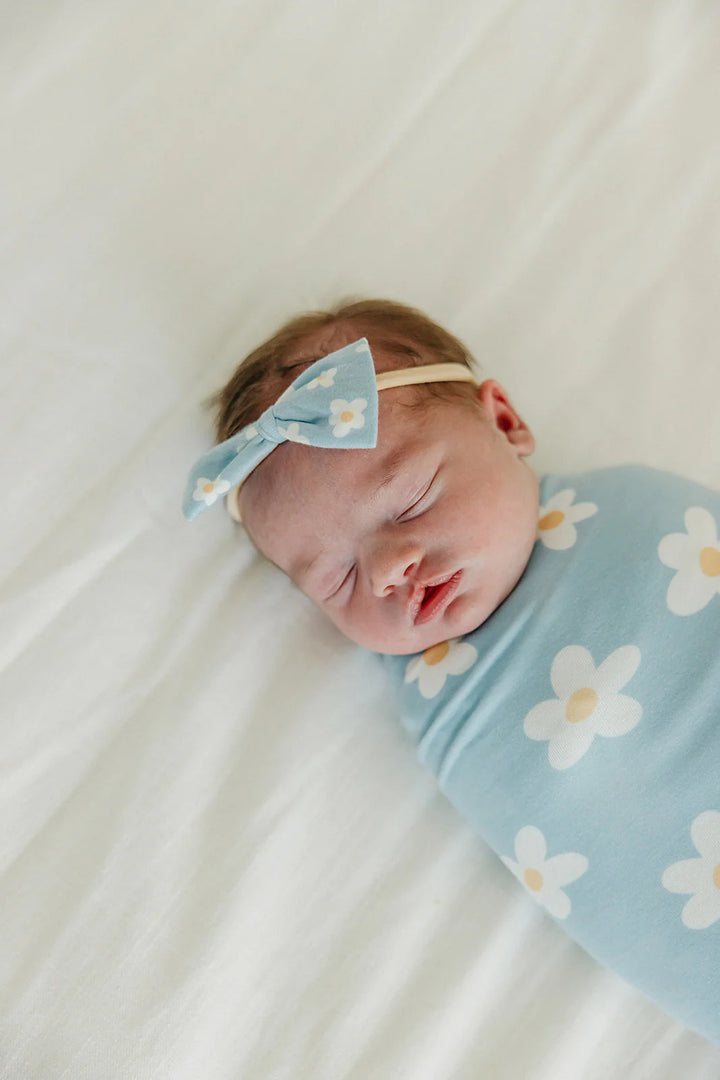 Della Bowtie Headband