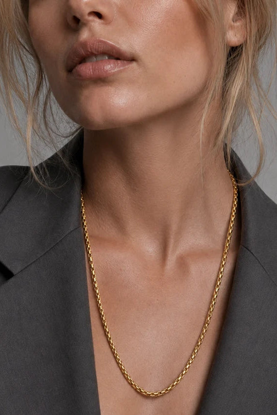 Ellie Vail Sylvie Round Box Chain Necklace