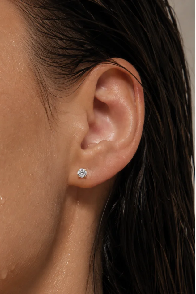 Ellie Vail Ariana Small Stud Earring