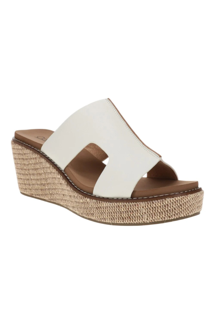 Corkys Kiss N Tell Wedge