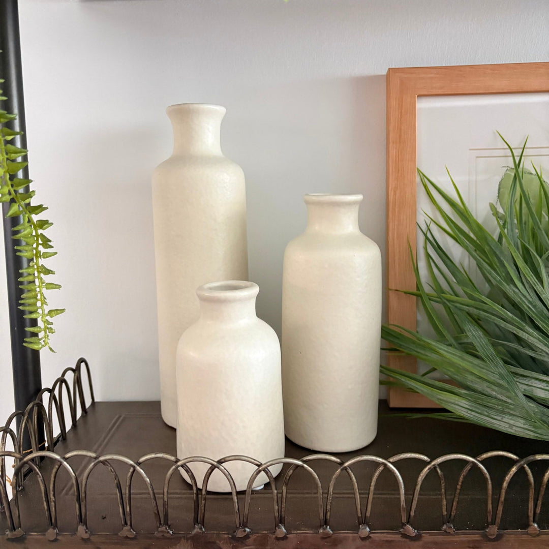 Cream Textured Bottle Vase