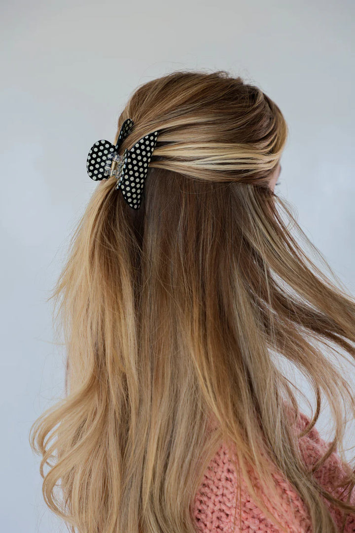Kaxi Polka Dot Claw