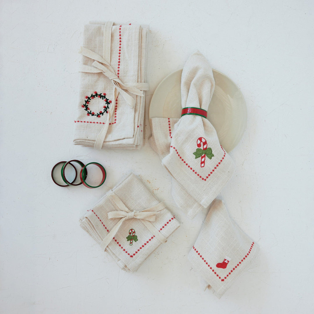 Embroidered Holiday Napkin Set