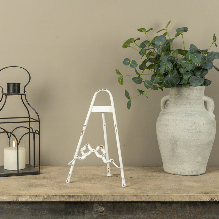Rustic White Bow Display Easel