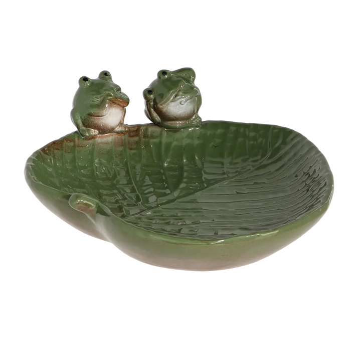 Frog Hangout Leaf Bird Bath