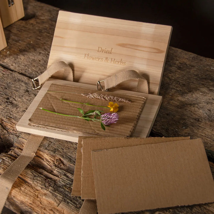 Flower & Herb Straps Press