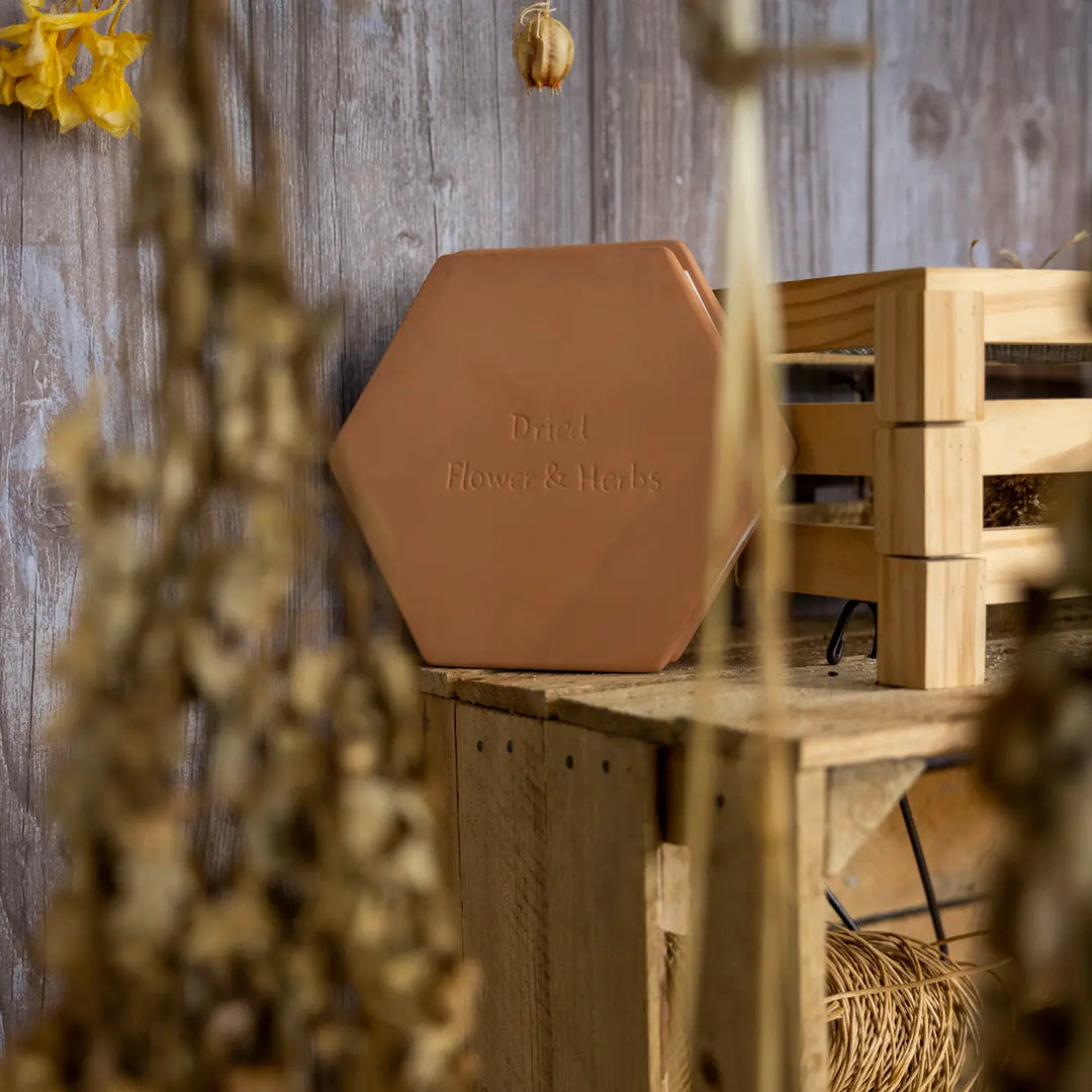 Terracotta Flower & Herb Microwave Press