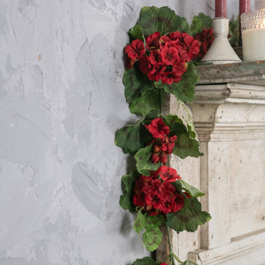 Red Geranium Garland