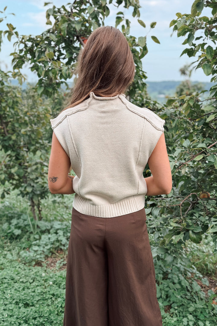 Orchard Stroll Top