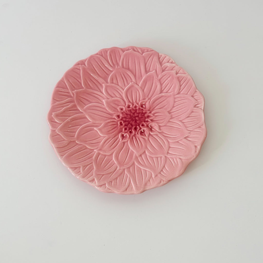 Embossed Flower Plate