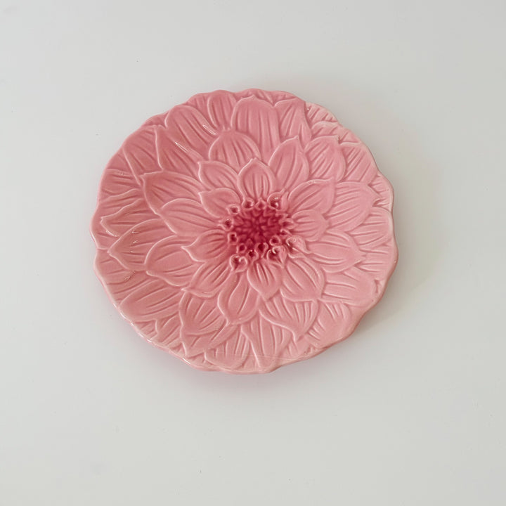 Embossed Flower Plate