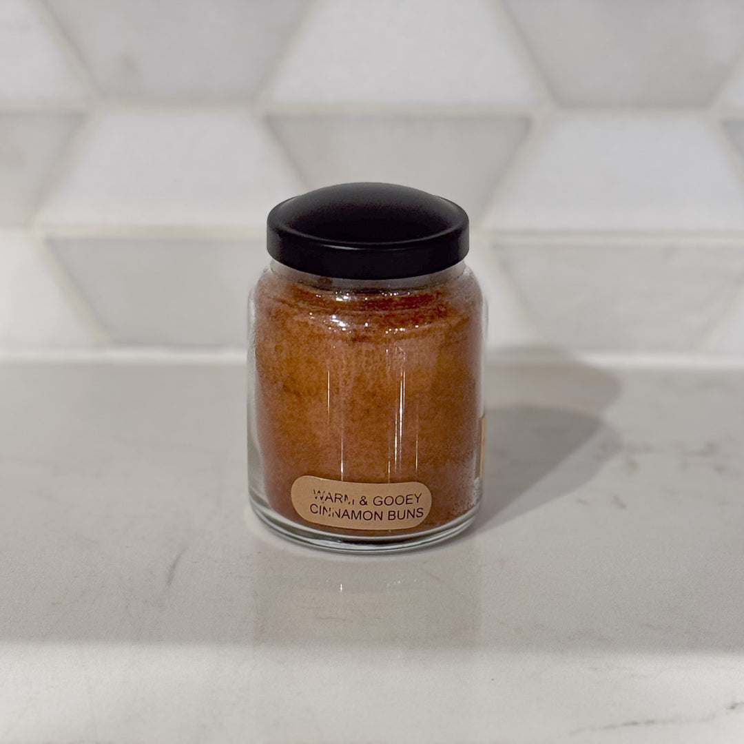 Warm & Gooey Cinnamon Buns Jar Candle