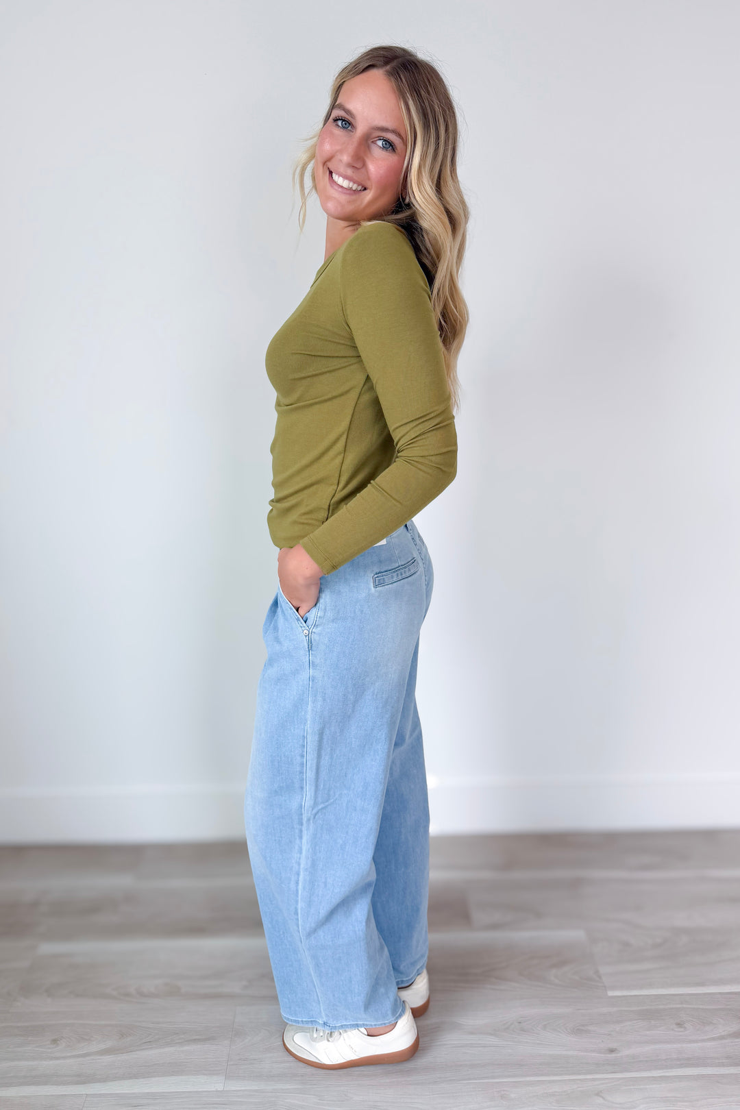 Basic Is Best Top