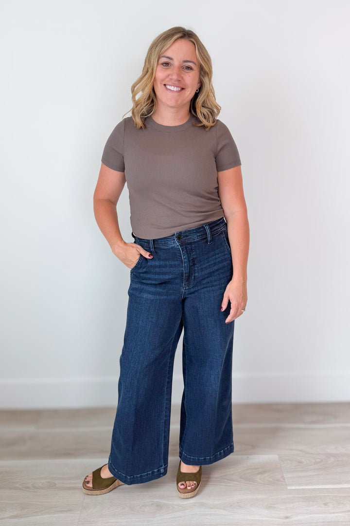 Effortless Top