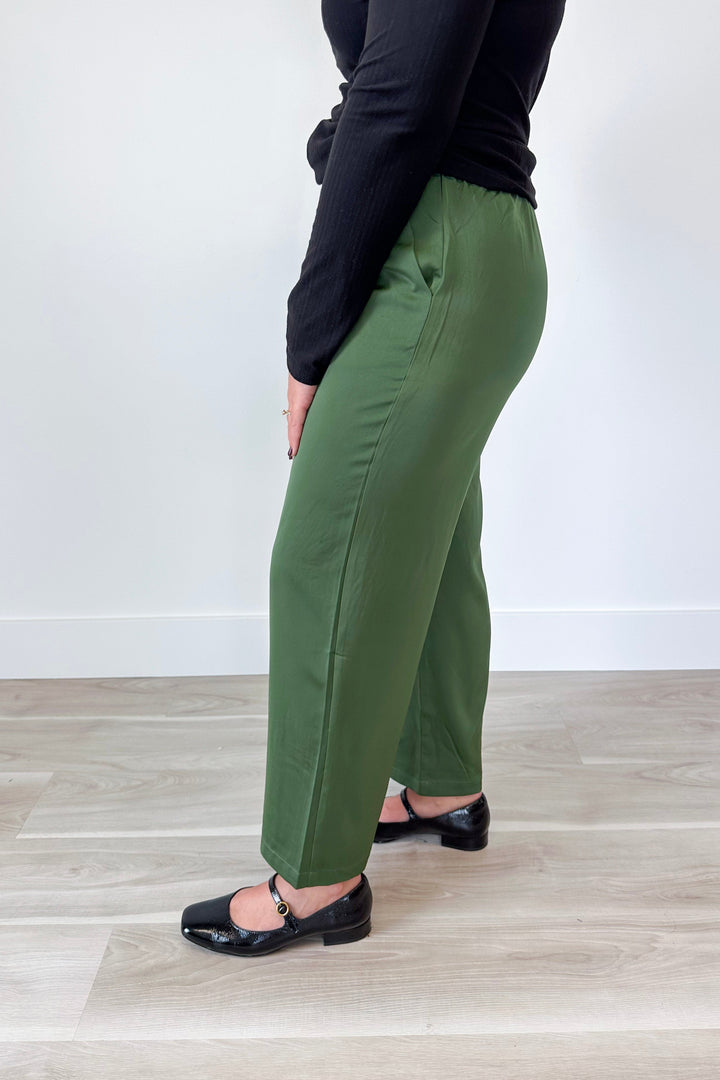 For A Moment Pants Curvy