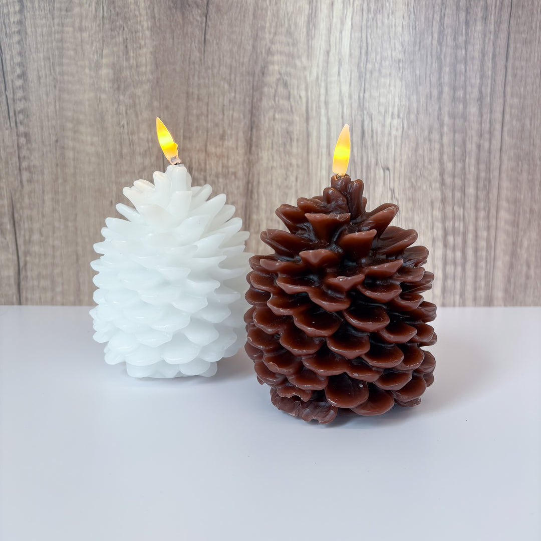 Chilly Night Pinecone Candle