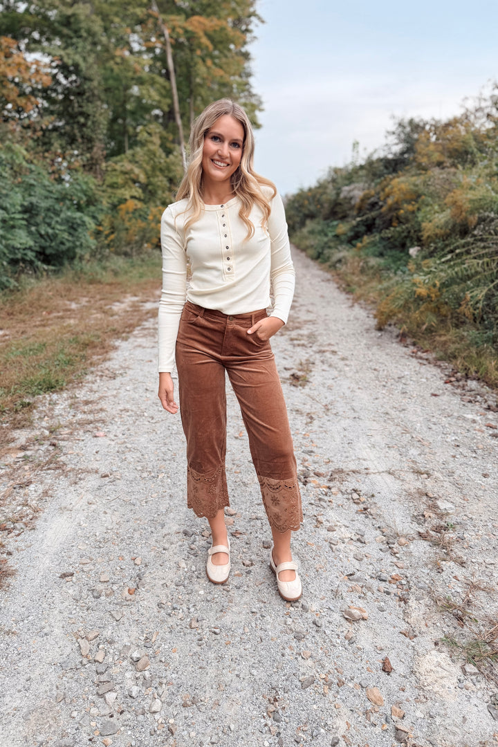 Easygoing Top