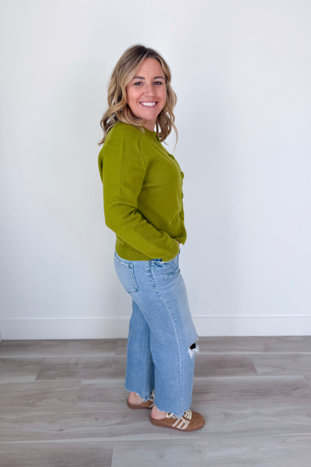 Weekend Escape Cardigan