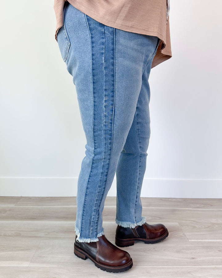 Judy Blue Last Hope Denim Curvy