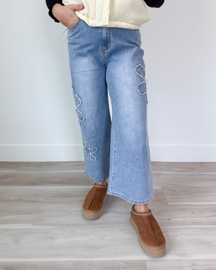 Easel Flower Power Denim