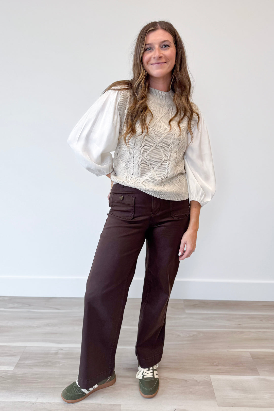 Cozy Chapters Top