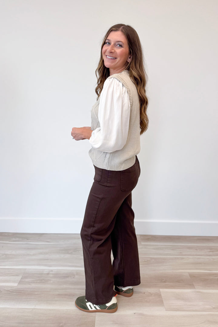 Cozy Chapters Top