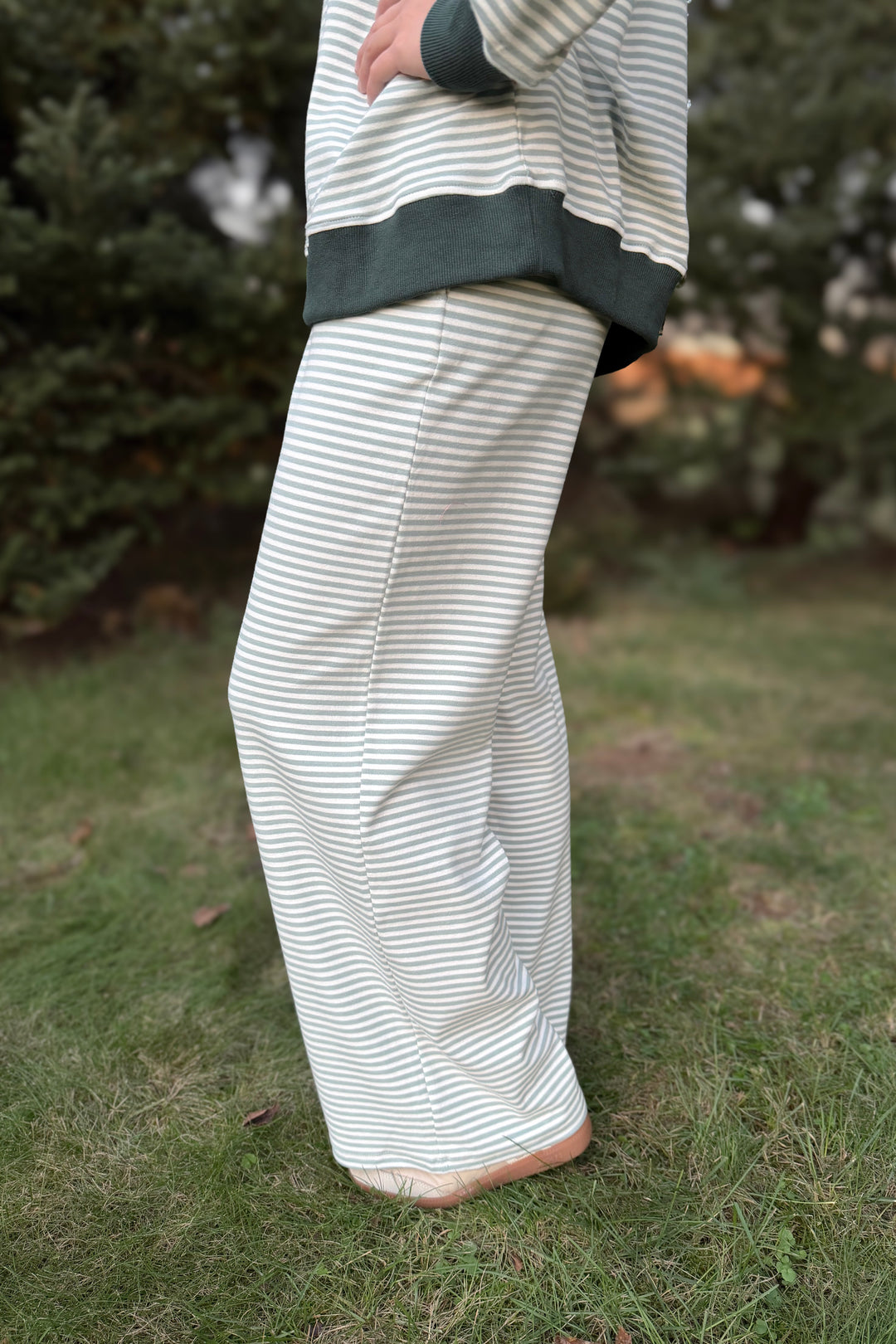 Home For The Holidays Pants