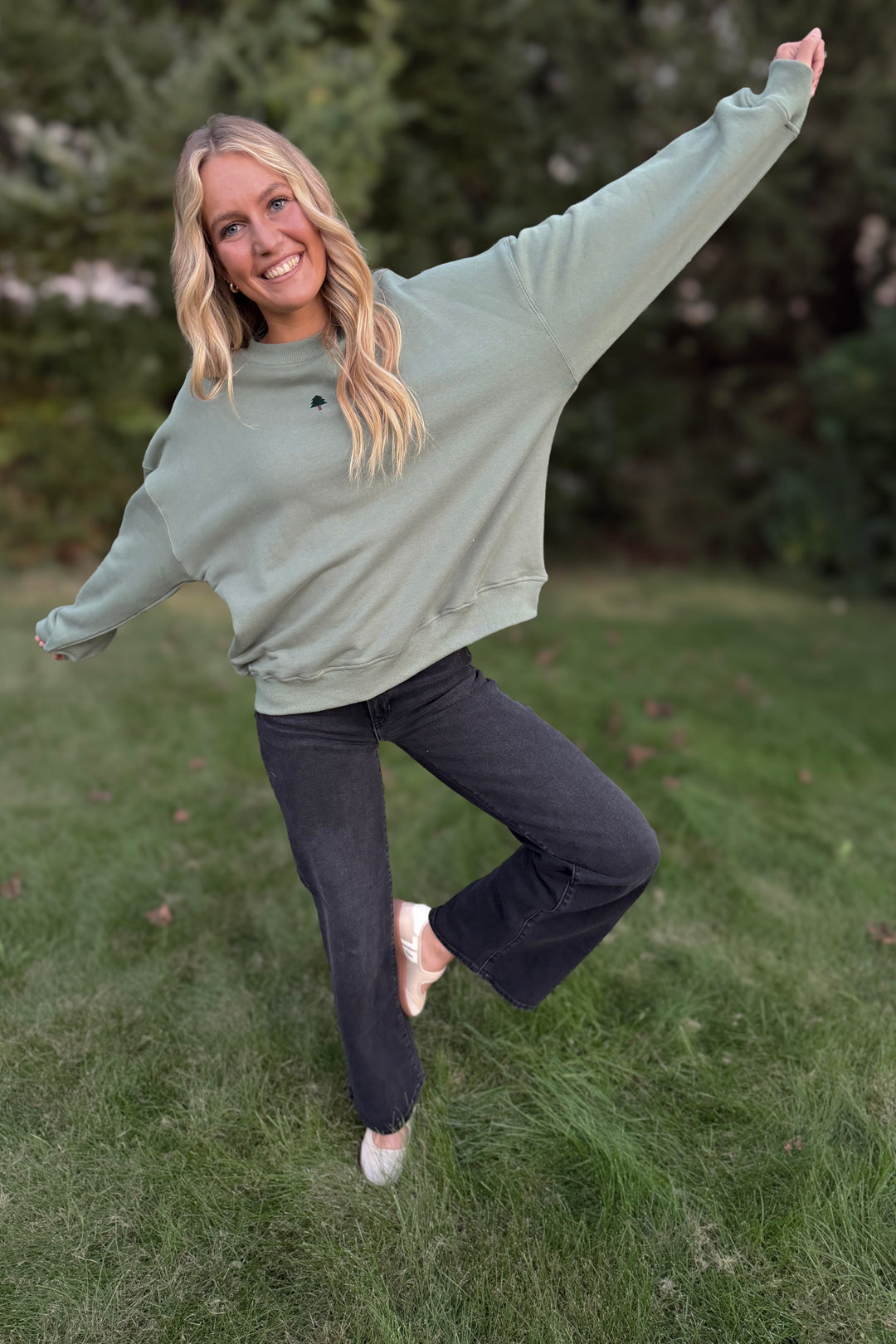 Evergreen Elengence Sweater