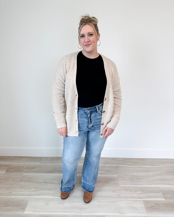 High Ambitions Cardigan Curvy