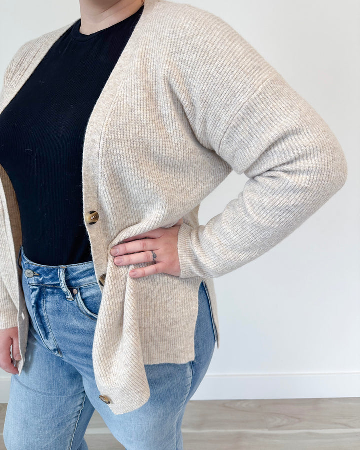 High Ambitions Cardigan Curvy