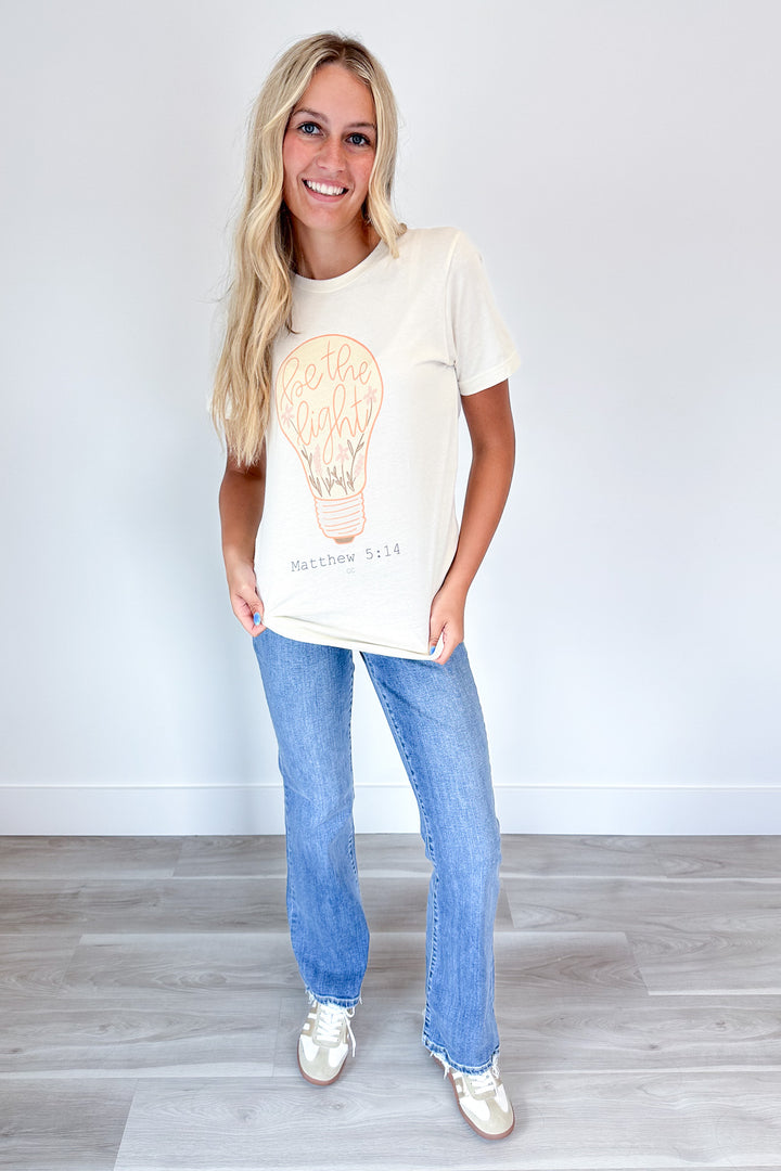 Be The Light Tee Curvy