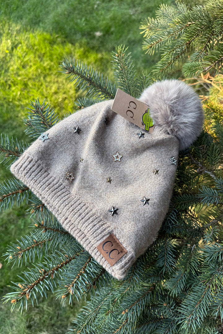 Star Stud Pom Beanie