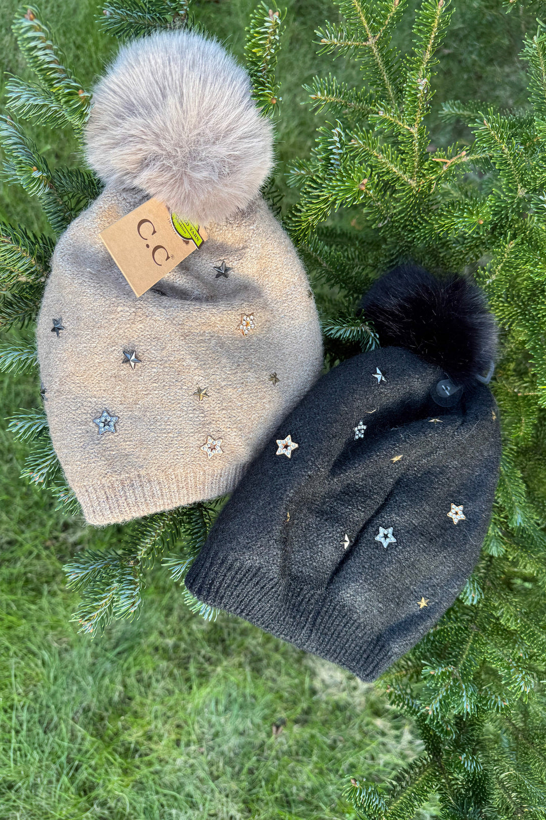 Star Stud Pom Beanie