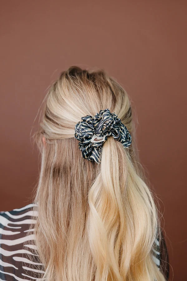 Kaxi Zebra Satin Midi Scrunchie