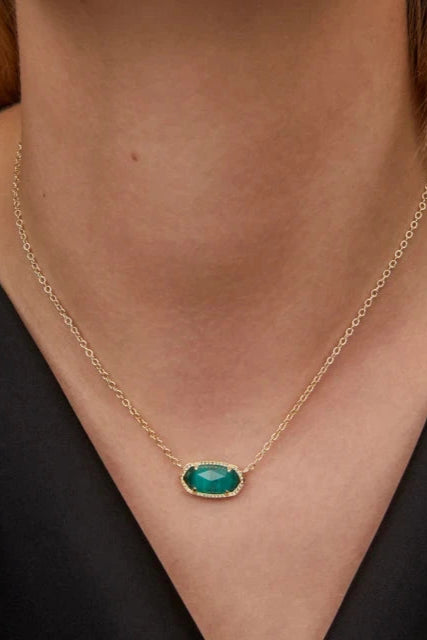 Kendra Scott Elisa Short Pendant Necklace