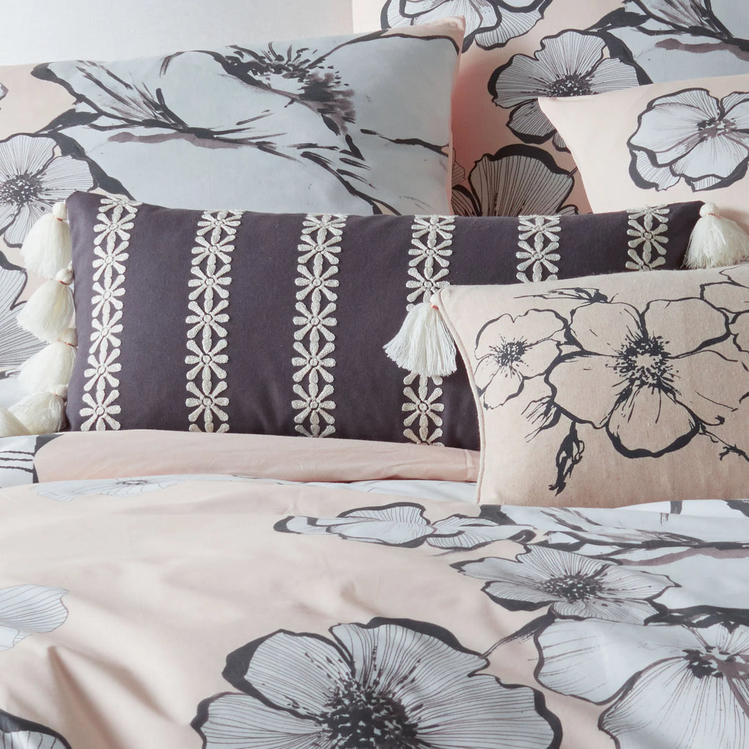Blooming Floral Stitching Petal Pillow