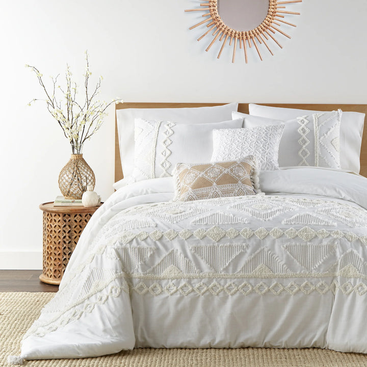 Harleson White Diamonds & Tassels Pillow