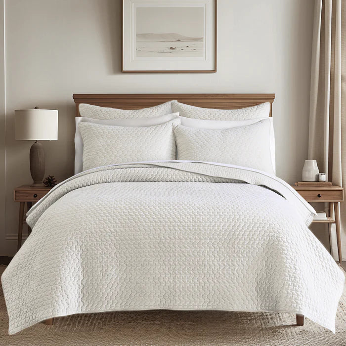 Velvet Stitch Quilt Set