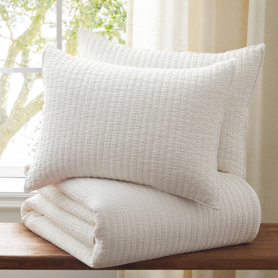Loden Cream Quilt Set