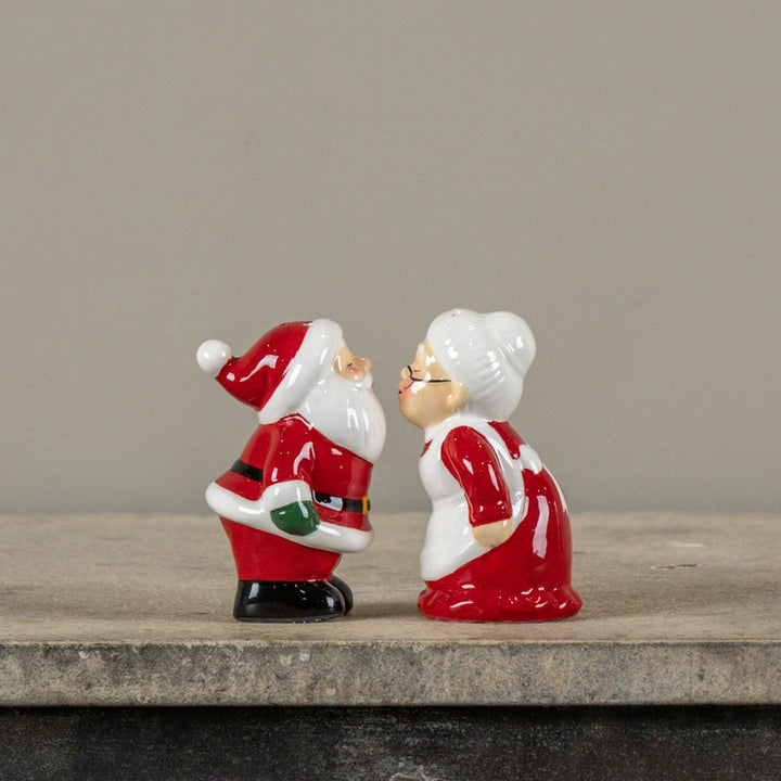 Mr. & Mrs. Claus Salt & Pepper Shaker Set